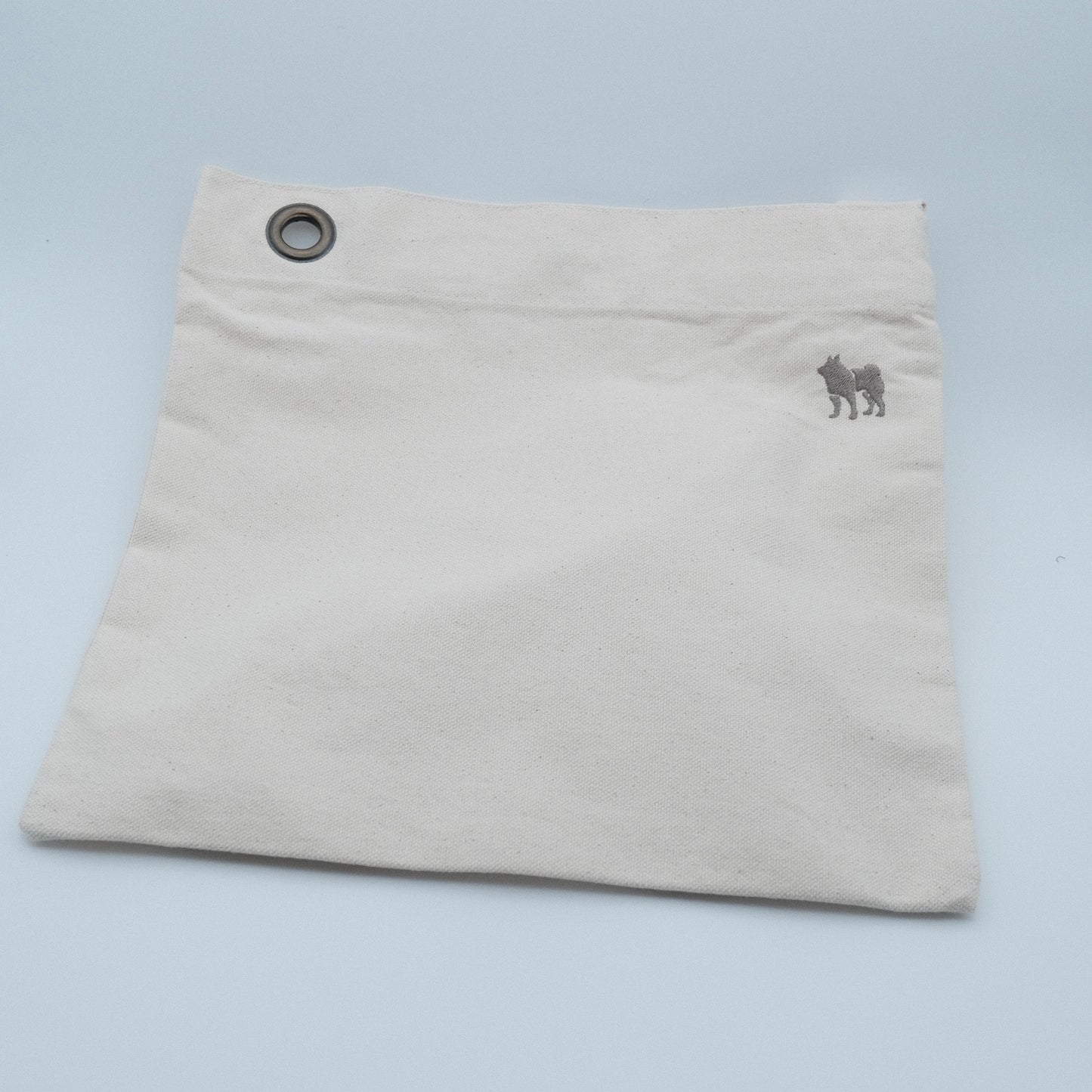 Sacoche with Shiba Inu embroidery mark that can be used as a walking bag or for everyday use