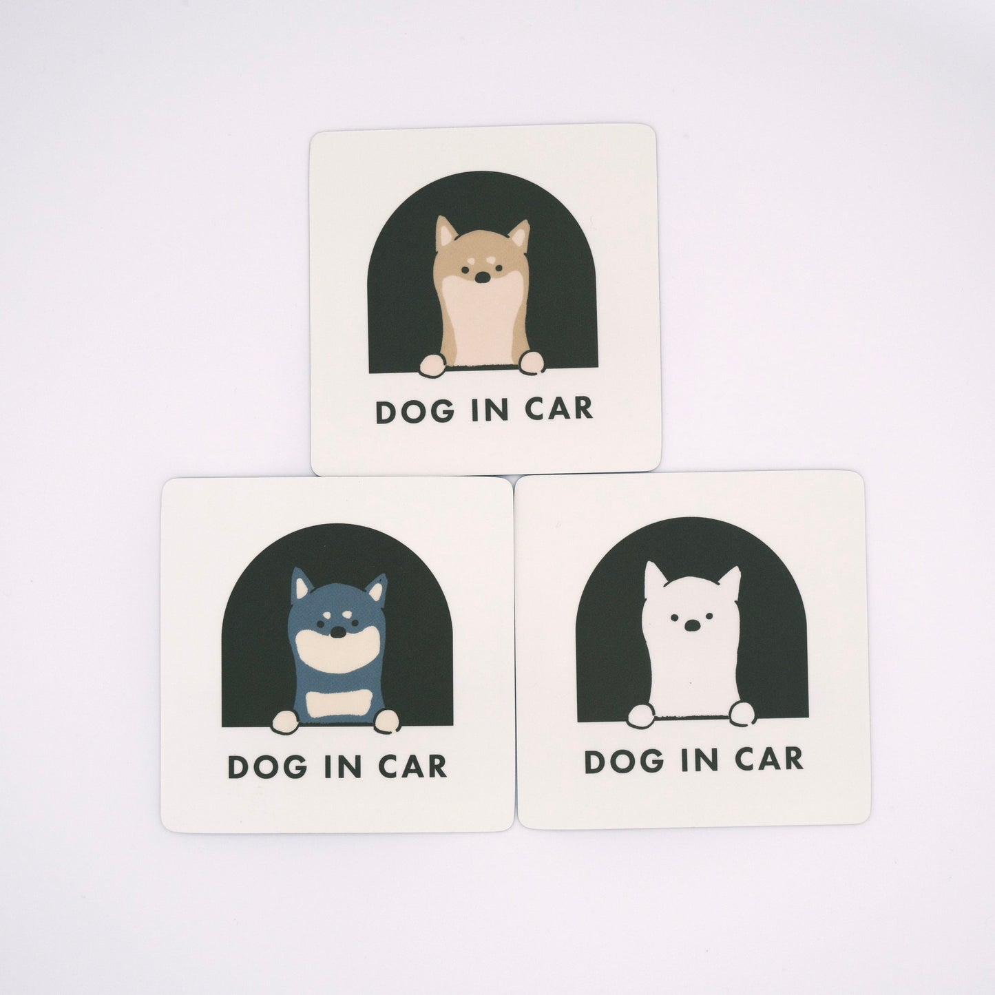 DOG in CAR ステッカータイプ/マグネットタイプ