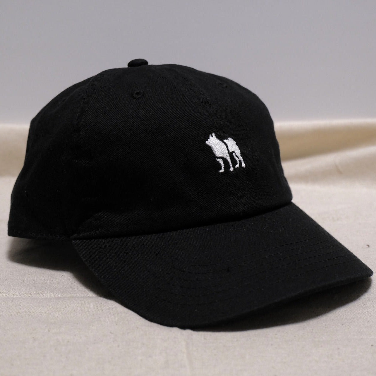 Cotton cap with Shiba Inu one-point embroidery