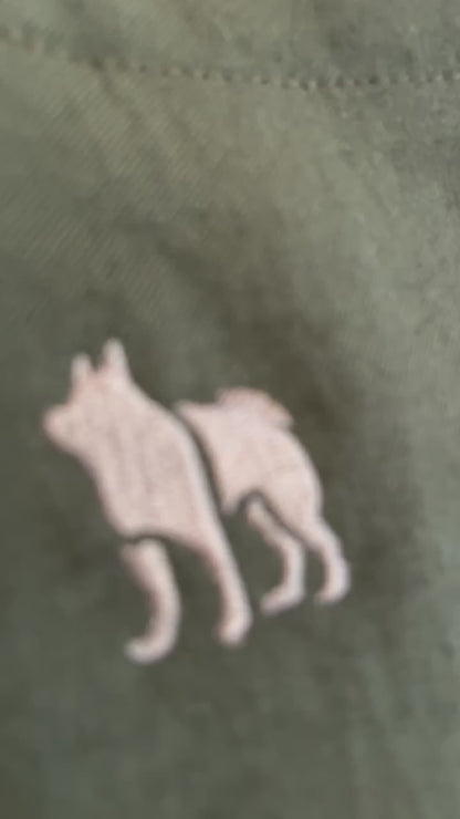 柴犬ワンポイント刺繍エプロン　アトリエ・エプロンヌ名古屋コラボ商品