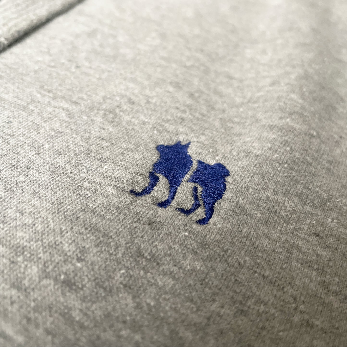 SHIBA/Shiba Inu one point embroidery premium hoodie / Premium Simple hoodie